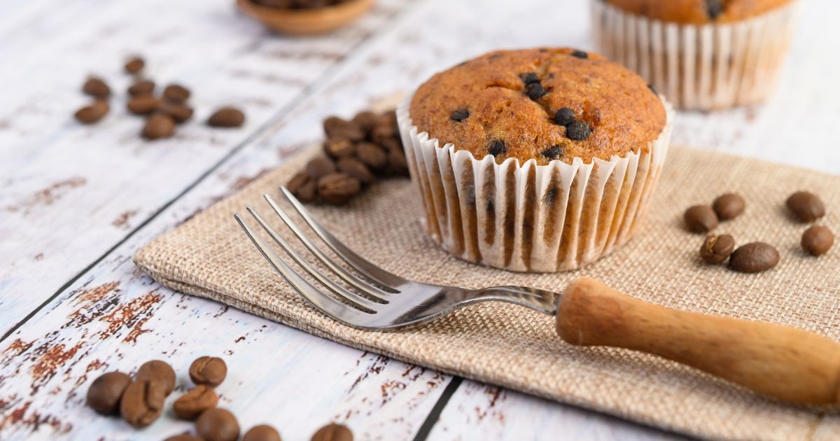 banana chocolate chip muffins